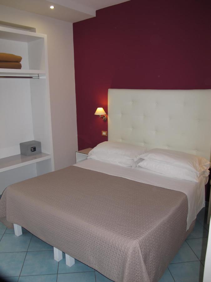 Hotel Club (Adults Only) Sant'Agnello Exterior photo